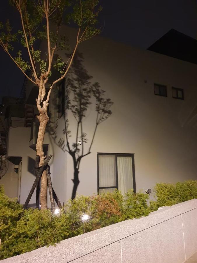 Travel 345 Apartment Luzhu ภายนอก รูปภาพ