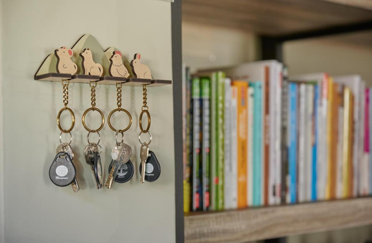 Travel 345 Apartment Luzhu ภายนอก รูปภาพ